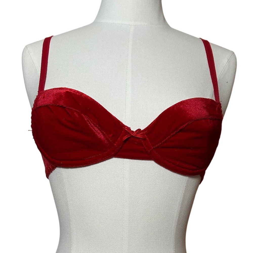 Vintage Red Velvet Strapless Bra 34B Push Up‎ Underwire Sexy Soft Lingerie